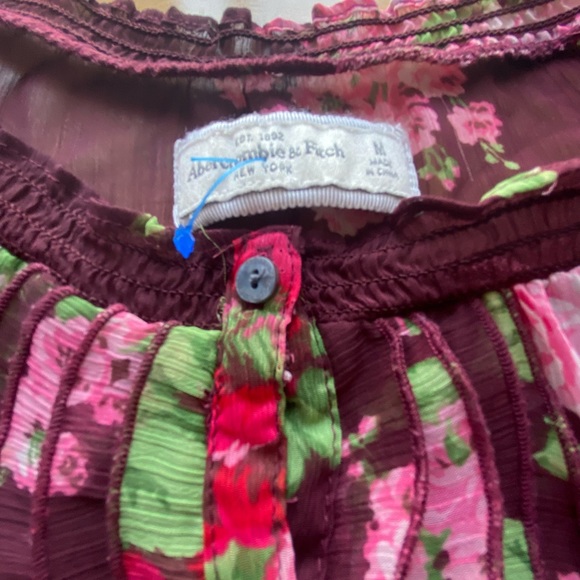 Abercrombie & Fitch sheer blouse - Picture 7 of 7